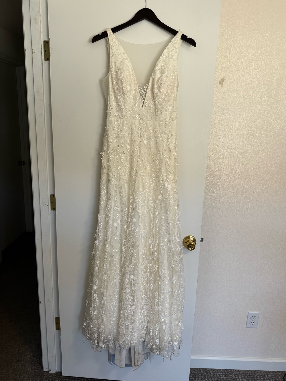 Jenny Yoo Ivory Lace V-Neck Bridal Gown